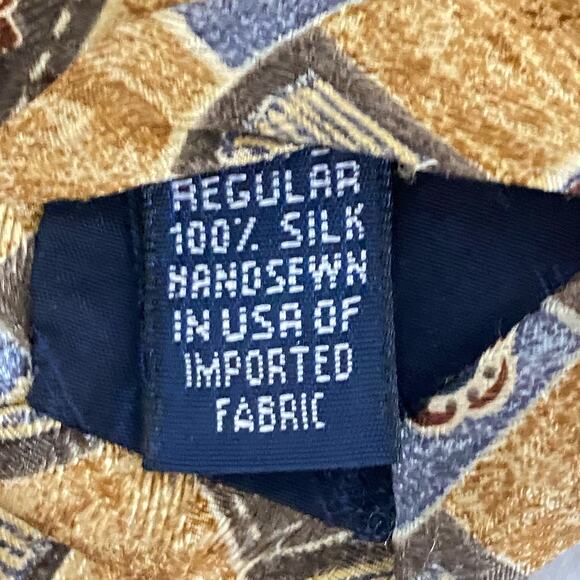 Lands End Tie 100% Silk Handsewn In USA Yellow Gray Mens - Picture 3 of 4